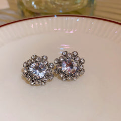 Fairy pearl earrings retro fashion high-end stud earrings temperament earrings